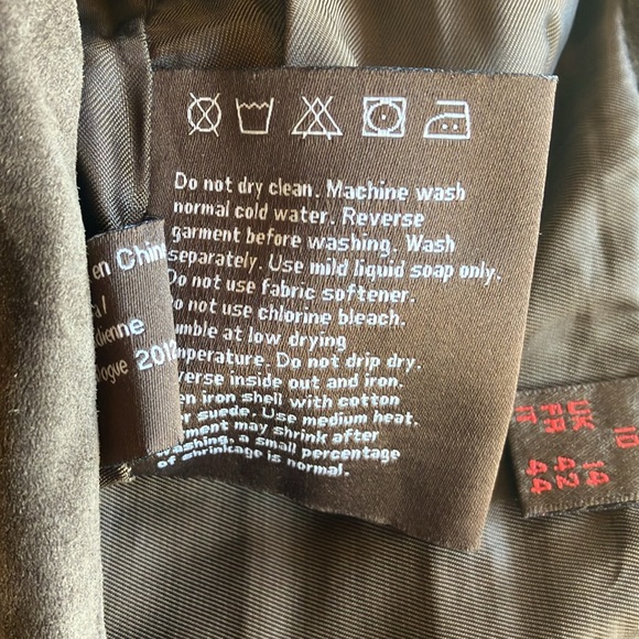 Washable Suede Danier pleated skirt - Picture 5 of 5